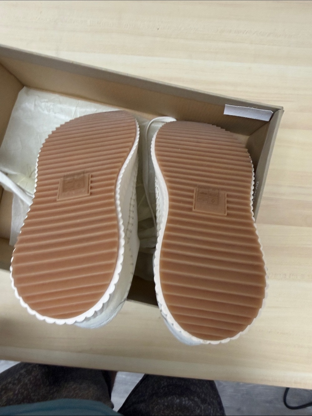 Dolce Vita Off-White Platform Sneakers - Picture 5 of 6